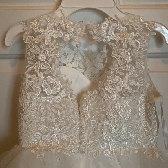 NWT Flower girl dress/1st communion dress - Picture 2 of 4